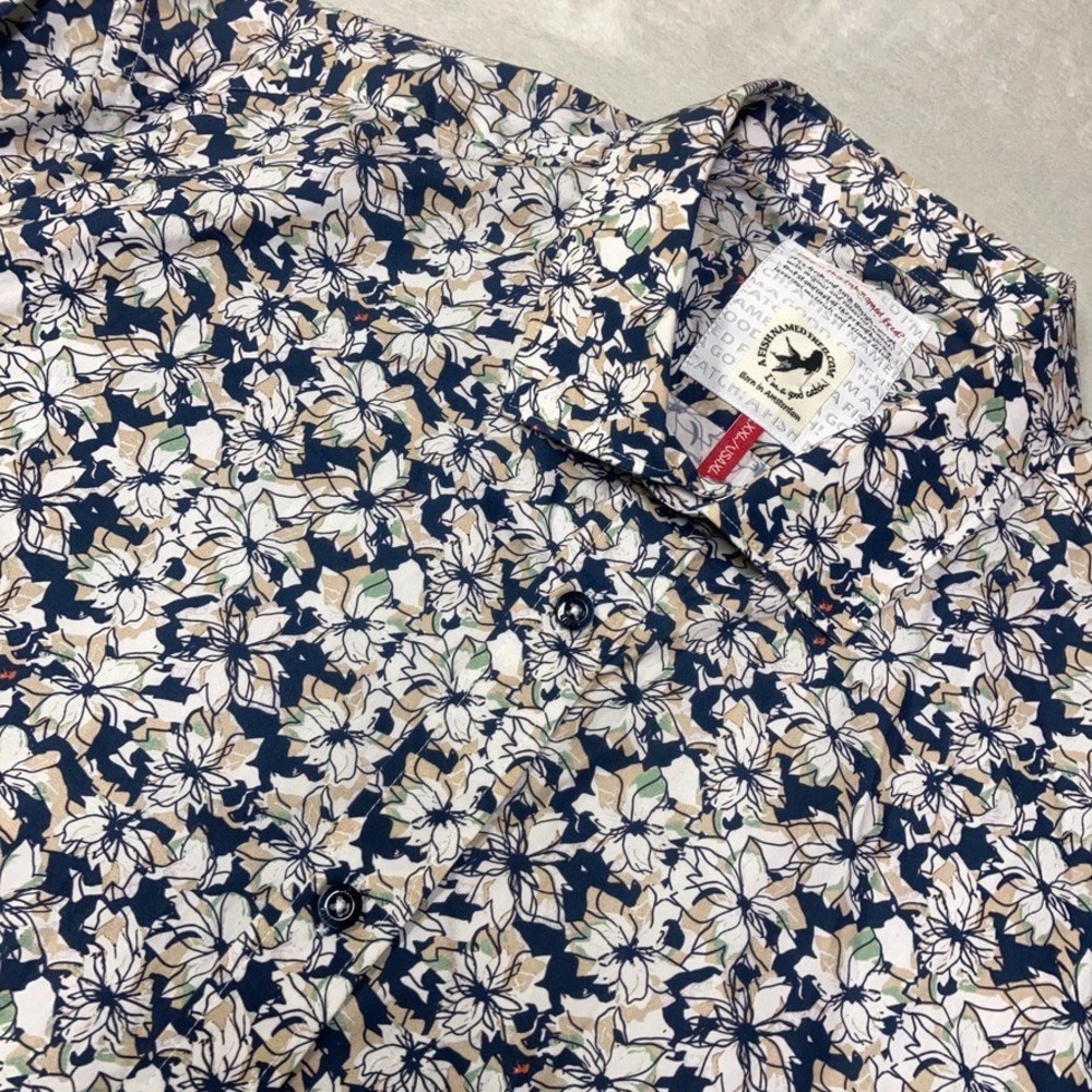 A Fish Named Fred Shirt Men's‎ XL Floral All Over Print Long Sleeve Button Up